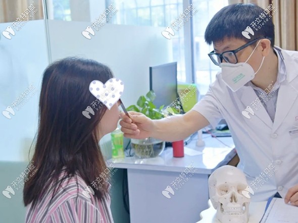 花8萬多元在廣州廣大口腔做的正畸+正頜手術(shù),效果是這樣的